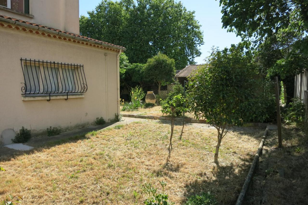 Maison Lumineuse Et Spacieuse Avec Jardin Arbore Ла Валет-дю-Вар Екстериор снимка